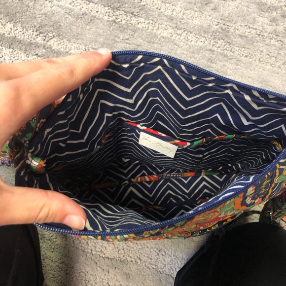 Vera Bradley Purse - Picture 3 of 3